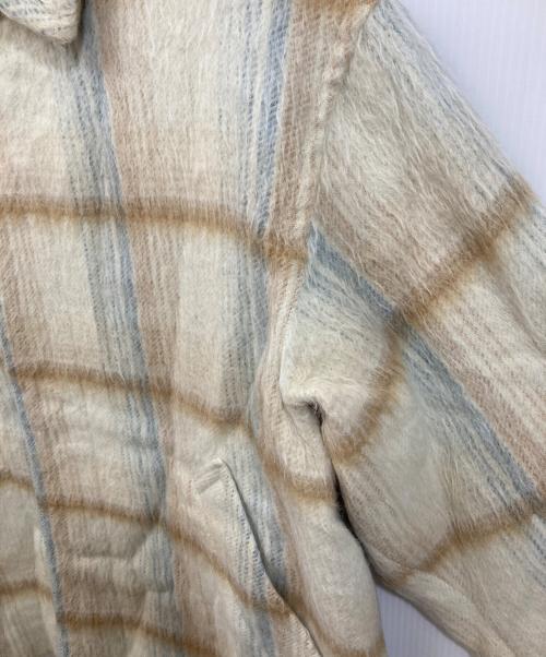 AURALEE（オーラリー）AURALEE (オーラリー) SURI ALPACA SHAGGY CHECK BLOUSON アイボリー サイズ:SIZE 4の古着・服飾アイテム