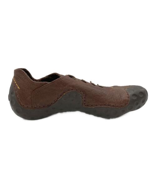CLARKS（クラークス）CLARKS (クラークス) スリッポン ブラウン サイズ:SIZE 7(25~25.5)の古着・服飾アイテム
