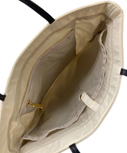 LeSportsac（レスポートサック）LeSportsac (レスポートサック) VERTICAL CITY TOTE アイボリーの古着・服飾アイテム