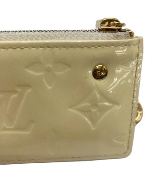 LOUIS VUITTON（ルイ ヴィトン）LOUIS VUITTON (ルイ ヴィトン) 小銭入れ ホワイトの古着・服飾アイテム