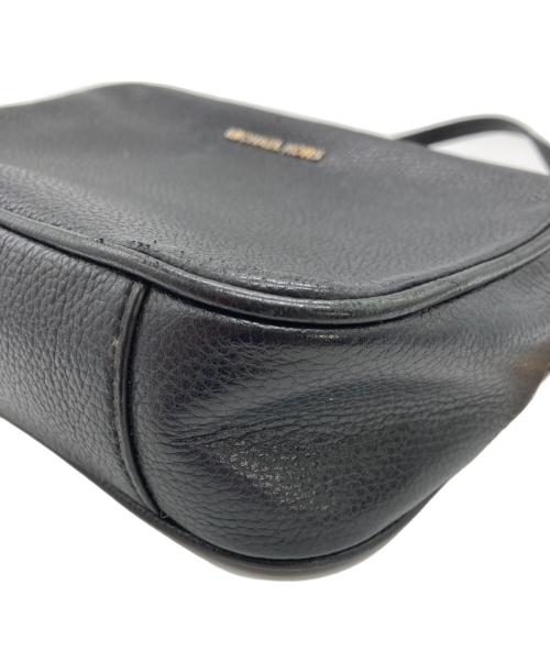 MICHAEL KORS（マイケル・コース）MICHAEL KORS (マイケル・コース) ショルダーバッグ ネイビーの古着・服飾アイテム