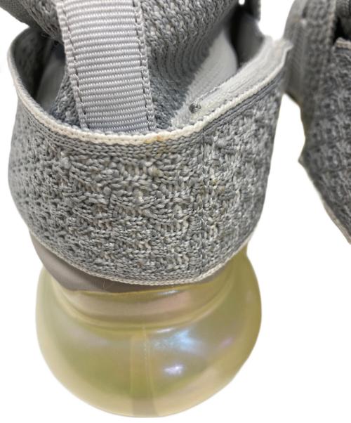 Mikio Sakabe（ミキオサカベ）MIKIO SAKABE (ミキオサカベ) grounds (グラウンズ) Jewelry High Shoes Beltcross グレー サイズ:25cmの古着・服飾アイテム