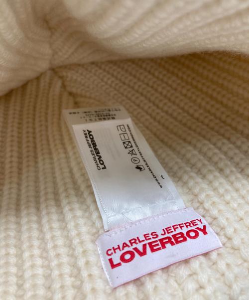 CHARLES JEFFREY LOVERBOY（チャールズ ジェフリー ラバーボーイ）CHARLES JEFFREY LOVERBOY (チャールズ ジェフリー ラバーボーイ) CHUNKY EARS BEANIE ホワイトの古着・服飾アイテム