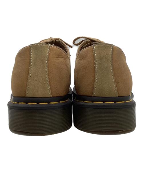Dr.Martens（ドクターマーチン）Dr.Martens (ドクターマーチン) Tanプレーントゥシューズ ベージュ サイズ:7の古着・服飾アイテム