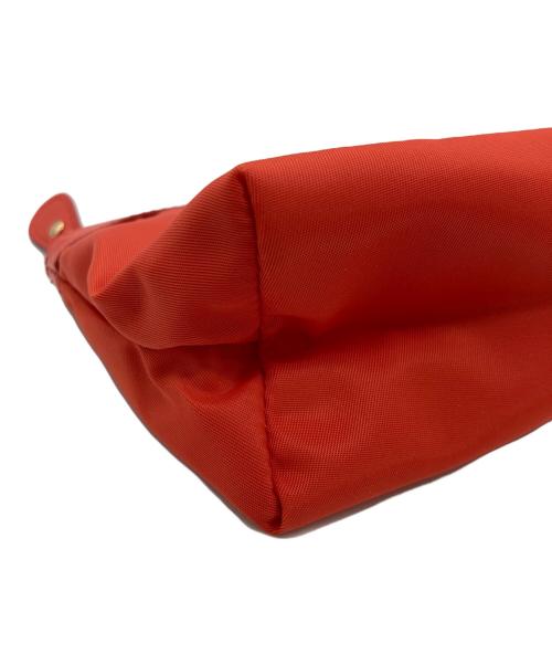 Salvatore Ferragamo（サルヴァトーレ フェラガモ）Salvatore Ferragamo (サルヴァトーレ フェラガモ) ヴァラリボンポーチ レッドの古着・服飾アイテム