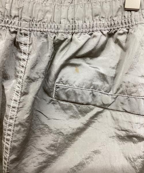 STONE ISLAND（ストーンアイランド）STONE ISLAND (ストーンアイランド) ナイロンメタル イージー カーゴパンツ グレー サイズ:SIZE 29の古着・服飾アイテム