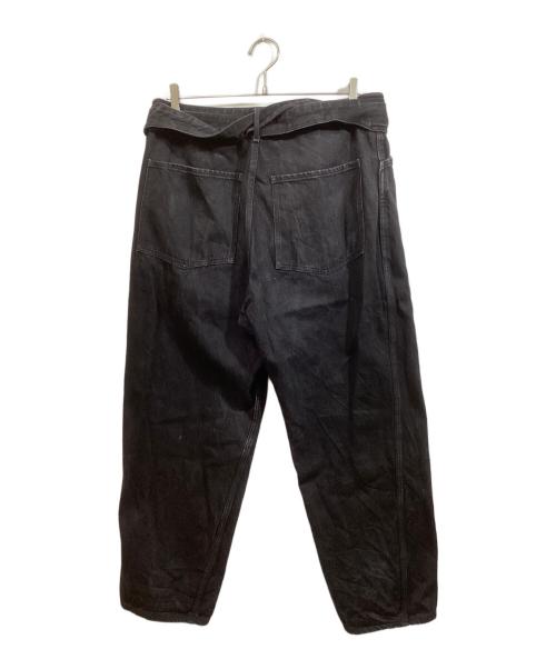 COMOLI（コモリ）COMOLI (コモリ) デニム ベルテッドパンツ ブラック サイズ:3の古着・服飾アイテム