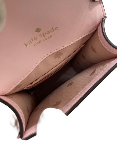 Kate Spade NEW YORK（ケイト・スペードニューヨーク）Kate Spade New York (ケイト・スペードニューヨーク) パイナップル柄フォンクロスボディーバッグ ピンクの古着・服飾アイテム