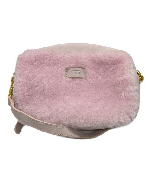 UGG（アグ）UGG (アグ) JANEY CROSBDY SHEEPSKIN ピンクの古着・服飾アイテム