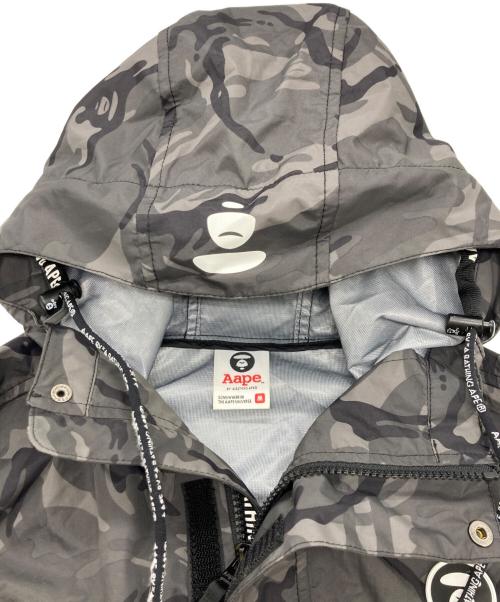 Aape BY A BATHING APE（エーエイプ バイ アベイシングエイプ）AAPE BY A BATHING APE (エーエイプ バイ アベイシングエイプ) カモフラマウンテンパーカー グレー サイズ:	SIZE Mの古着・服飾アイテム