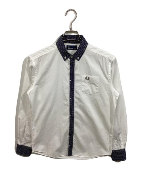 FRED PERRY（フレッドペリー）FRED PERRY (フレッドペリー) シャツ ホワイト サイズ:Mの古着・服飾アイテム