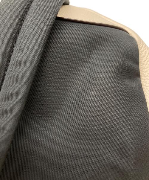 COACH（コーチ）COACH (コーチ) チャーリーバックパック アイボリーの古着・服飾アイテム