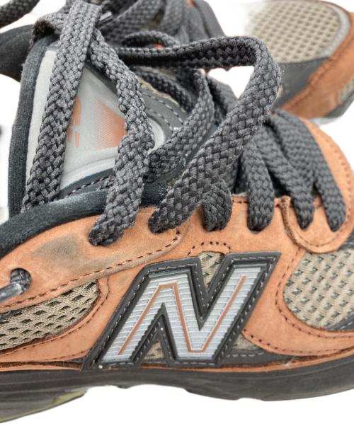 NEW BALANCE（ニューバランス）NEW BALANCE (ニューバランス) 2010 ローカットスニーカー ブラウン サイズ:	SIZE 26.5cmの古着・服飾アイテム