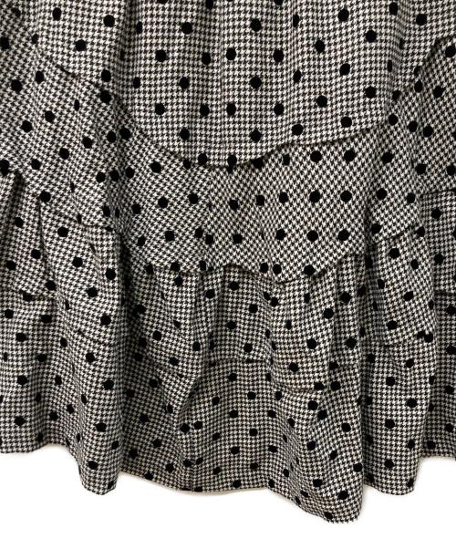 tricot COMME des GARCONS（トリココムデギャルソン）tricot COMME des GARCONS (トリココムデギャルソン) ドットフリルスカート グレー サイズ:不明（実寸をご確認ください）の古着・服飾アイテム