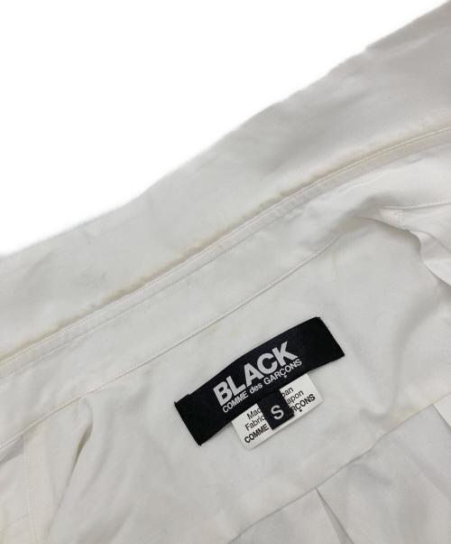 BLACK COMME des GARCONS（ブラックコムデギャルソン）BLACK COMME des GARCONS (ブラックコムデギャルソン) カットオフロング長袖シャツ ホワイト サイズ:Sの古着・服飾アイテム
