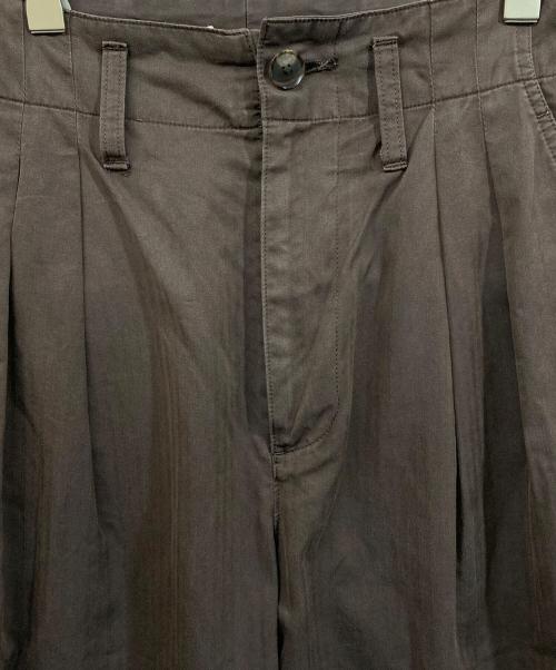 AURALEE（オーラリー）AURALEE (オーラリー) WASHED FINX HERRINGBONE SLACKS ブラウン サイズ:	SIZE 3の古着・服飾アイテム