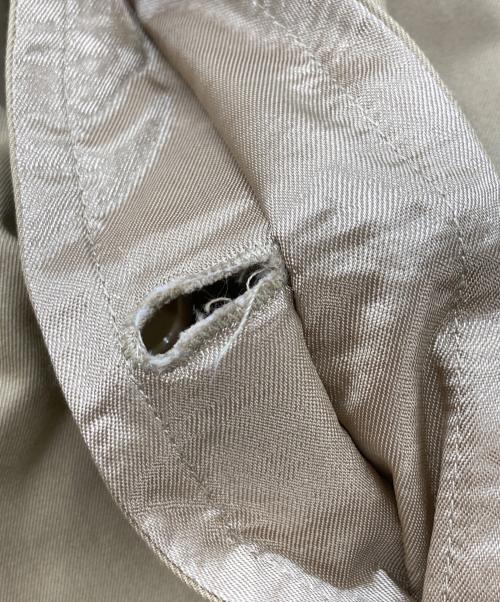 MM6 Maison Margiela（エムエムシックスメゾンマルジェラ）MM6 Maison Margiela (エムエムシックスメゾンマルジェラ) ロゴポンチョ ベージュ サイズ:SIZE 12Yの古着・服飾アイテム