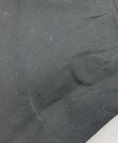 ISSEY MIYAKE MEN（イッセイミヤケメン）ISSEY MIYAKE MEN (イッセイミヤケメン) プリーツシャツ ブラック サイズ:SIZE Mの古着・服飾アイテム