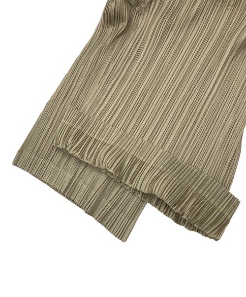 PLEATS PLEASE（プリーツプリーズ）PLEATS PLEASE (プリーツプリーズ) フラップポケットデザインプリーツパンツ ブラウン サイズ:SIZE 2の古着・服飾アイテム