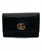 GUCCIグッチ）の古着「GGマーモントキーケース」｜ブラック