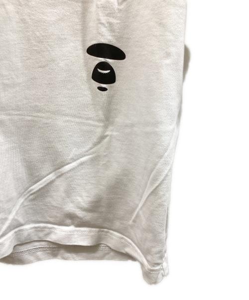 A BATHING APE（アベイシングエイプ）A BATHING APE (アベイシングエイプ) プリントTシャツ ホワイト サイズ:Lの古着・服飾アイテム