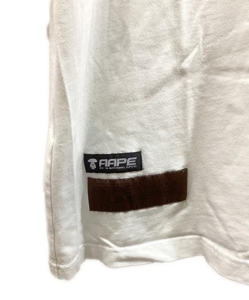 A BATHING APE（アベイシングエイプ）A BATHING APE (アベイシングエイプ) プリントTシャツ ホワイト サイズ:Lの古着・服飾アイテム