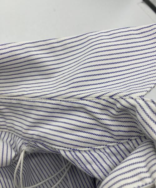 jacquemus（ジャックムス）JACQUEMUS (ジャックムス) ストライプシャツワンピース ホワイト×ブラック サイズ:	SIZE 36の古着・服飾アイテム