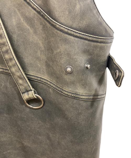 ANDERSSON BELL（アンダーソンベル）ANDERSSON BELL (アンダーソンベル) ETNA FAUX LEATHER VEST カーキ サイズ:Ｌの古着・服飾アイテム