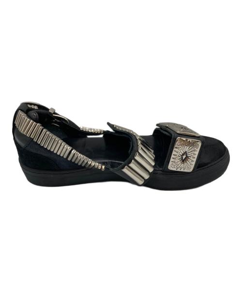 TOGA PULLA（トーガ プルラ）TOGA PULLA (トーガ プルラ) METAL SNEAKER SANDALS ブラック サイズ:SIZE 40の古着・服飾アイテム