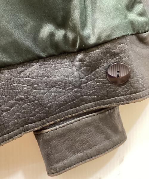 VALENTINO UOMO（ヴァレンティノ ウモ）VALENTINO UOMO (ヴァレンティノ ウモ) レザーブルゾン レッド×ブラック サイズ:	SIZE 44の古着・服飾アイテム