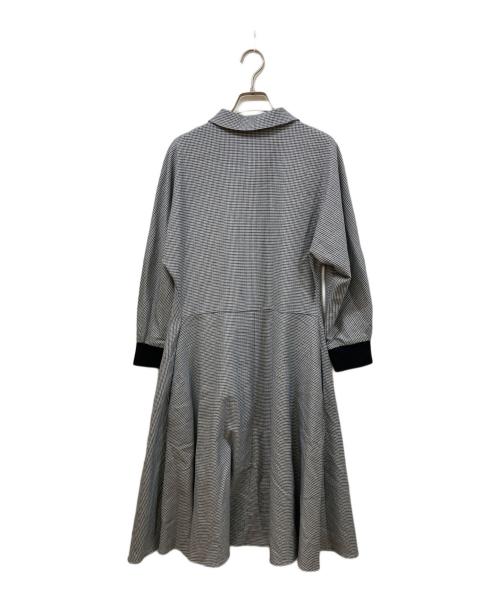 LACOSTE（ラコステ）LACOSTE (ラコステ) プルオーバーシャツドレス グレー サイズ:	SIZE 38の古着・服飾アイテム