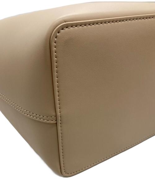VASIC（ヴァジック）VASIC (ヴァジック) BOND TOTE ベージュの古着・服飾アイテム