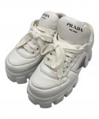 PRADAプラダ）の古着「モノリス パデッドスニーカー」｜ホワイト