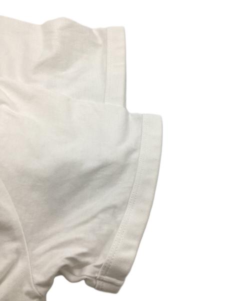 FRED PERRY（フレッドペリー）FRED PERRY (フレッドペリー) Tシャツ ホワイト サイズ:Sの古着・服飾アイテム