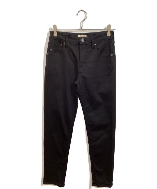 YANUK（ヤヌーク）YANUK (ヤヌーク) スリムテーパードパンツ ブラック サイズ:	SIZE 23の古着・服飾アイテム