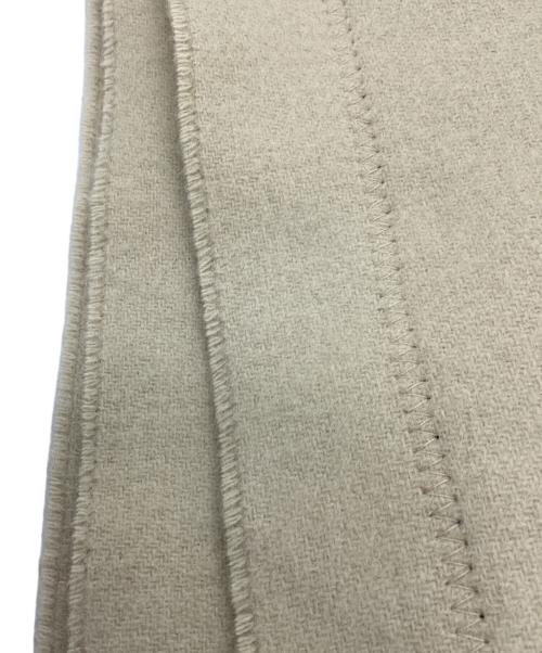 BURBERRY（バーバリー）BURBERRY (バーバリー) フリンジカシミアストール ベージュの古着・服飾アイテム