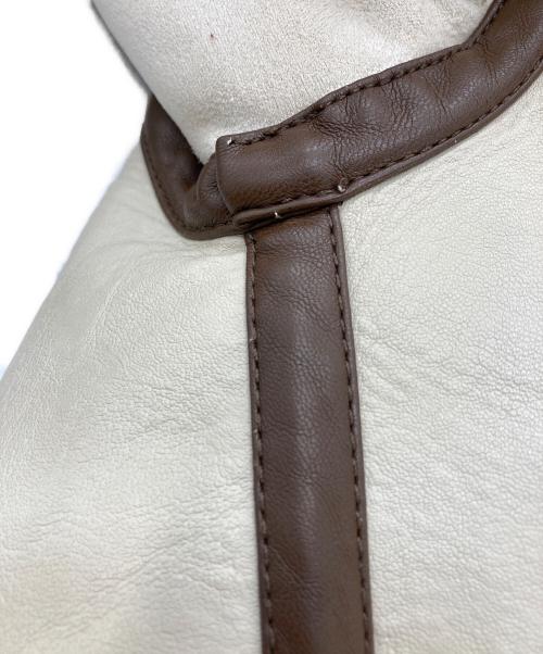MURUA（ムルーア）MURUA (ムルーア) ルーズフェイクムートン ベージュ サイズ:SIZE Mの古着・服飾アイテム