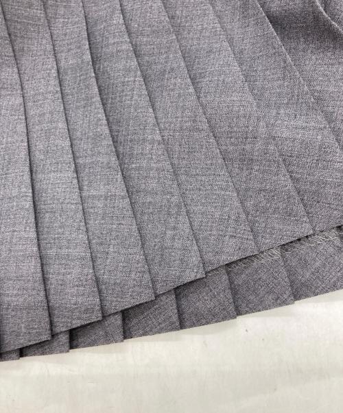 UNITED ARROWS（ユナイテッドアローズ）UNITED ARROWS (ユナイテッドアローズ) UBBT W TRO/ST プリーツ スカート グレー サイズ:SIZE 36の古着・服飾アイテム