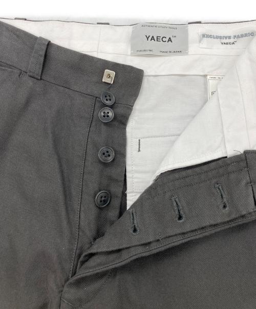 YAECA（ヤエカ）YAECA (ヤエカ) チノクロスパンツ ワイドテーパード グレー サイズ:	SIZE Mの古着・服飾アイテム