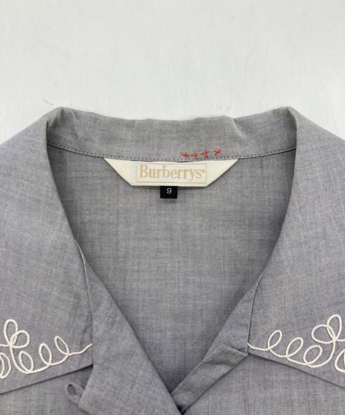 Burberry's（バーバリー）Burberry's (バーバリー) 古着刺繍シャツ グレー サイズ:	SIZE 9の古着・服飾アイテム