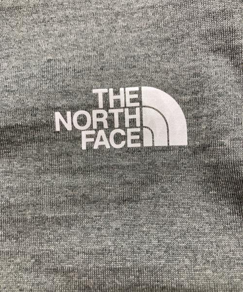 THE NORTH FACE（ザ ノース フェイス）THE NORTH FACE (ザ ノース フェイス) サーマルバーサグリッドフルジップクルー グレー サイズ:Sの古着・服飾アイテム