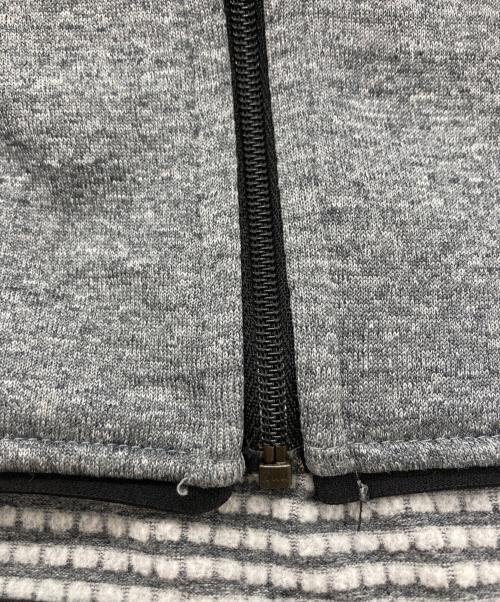 THE NORTH FACE（ザ ノース フェイス）THE NORTH FACE (ザ ノース フェイス) サーマル バーサ グリッド フーディ グレー サイズ:Lの古着・服飾アイテム