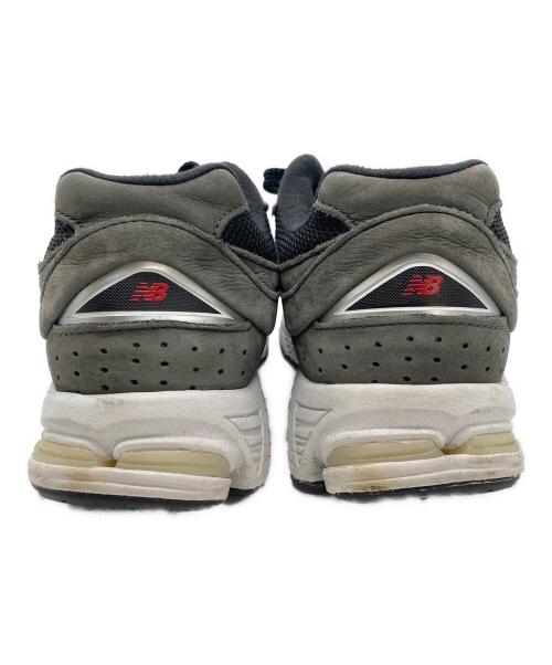 NEW BALANCE（ニューバランス）NEW BALANCE (ニューバランス) ML2002RB BLACK グレー サイズ:26.5の古着・服飾アイテム