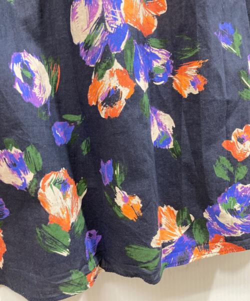 Rouge vif（ルージュヴィフ）Rouge vif (ルージュヴィフ) ドローイングフラワースカート ネイビー サイズ:SIZE 38の古着・服飾アイテム