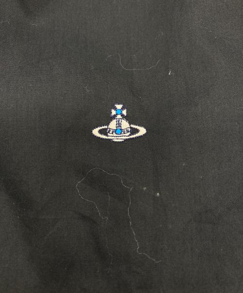 Vivienne Westwood man（ヴィヴィアン ウェストウッド マン）Vivienne Westwood man (ヴィヴィアン ウェストウッド マン) クラシックシャツ ブラック サイズ:	SIZE 48の古着・服飾アイテム