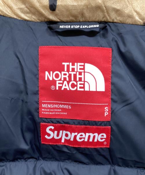 SUPREME（シュプリーム）SUPREME (シュプリーム) THE NORTH FACE (ザ ノース フェイス) Bleached Denim Print Nuptse Jacket ブラック×ベージュ サイズ:SIZE Sの古着・服飾アイテム