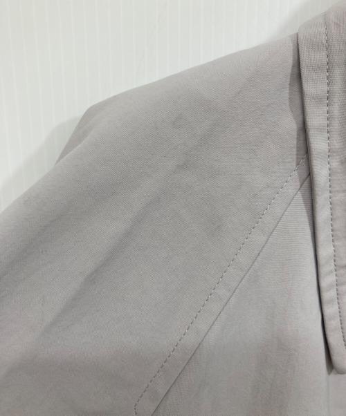 green label relaxing（グリーンレーベルリラクシング）green label relaxing (グリーンレーベルリラクシング) ナイロンオックス ステンカラーコート グレー サイズ:SIZE Lの古着・服飾アイテム