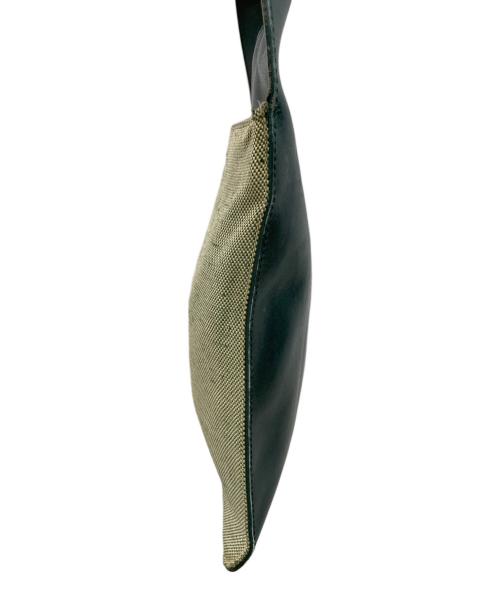 PRADA（プラダ）PRADA (プラダ) CANVAS BODY BAG グリーンの古着・服飾アイテム