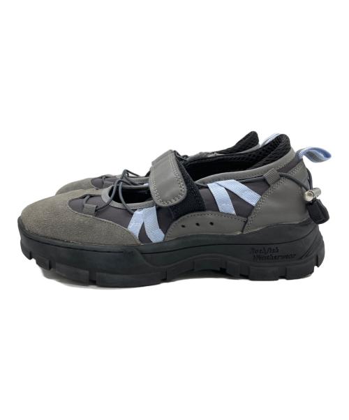 Rockfish Weatherwear（ロックフィッシュウェザーウェア）ROCKFISH WEATHERWEAR (ロックフィッシュウェザーウェア) BRYN VELCRO SNEAKERS グレー サイズ:SIZE UK4.5の古着・服飾アイテム