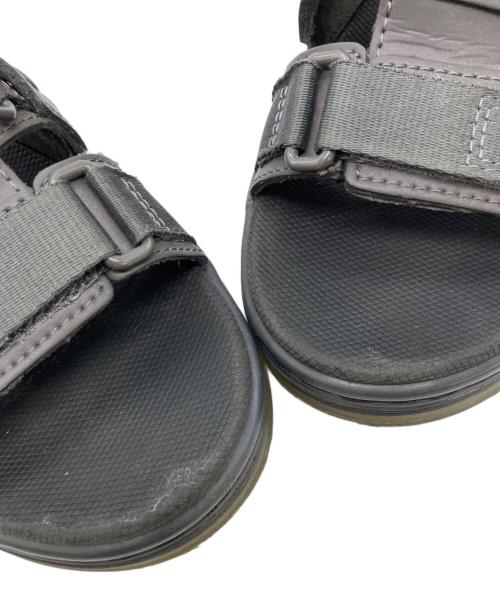 Dr.Martens（ドクターマーチン）Dr.Martens (ドクターマーチン) マルチストラップ サンダル グレー サイズ:	SIZE UK4の古着・服飾アイテム